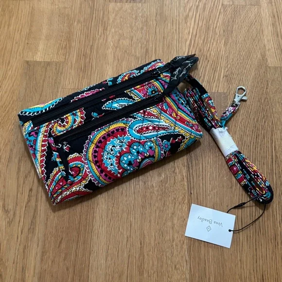 Vera Bradley Black Quilted Crossbody Strap Wallet in Parisian Paisley